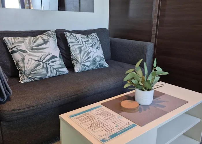 Air Residences Makati - Fully Furnished With Skyline Views! Manila